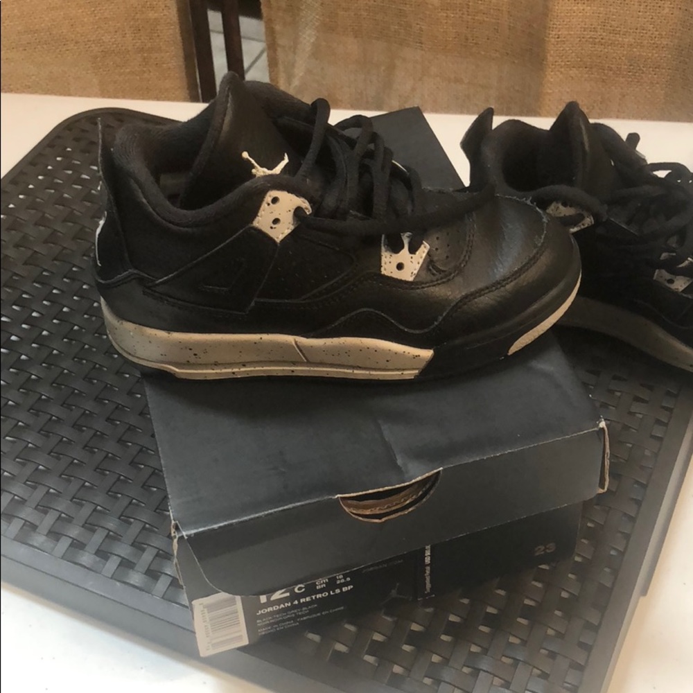 Jordan 4 retro 12c